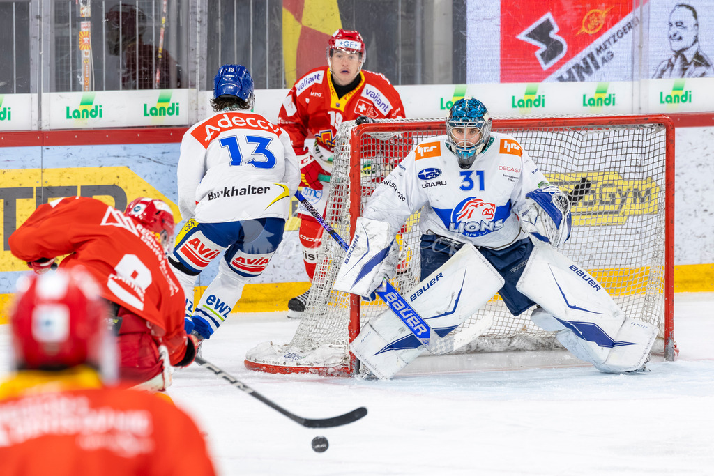 EHCB vs GCK 20260104-6698 | Sportbilder, Sportfotograf, Hochzeits- und Eventfotografin, Flugshows, Portraits und Tiershooting, Aviation, Downhill, Nationalleague, Swissleague, International
