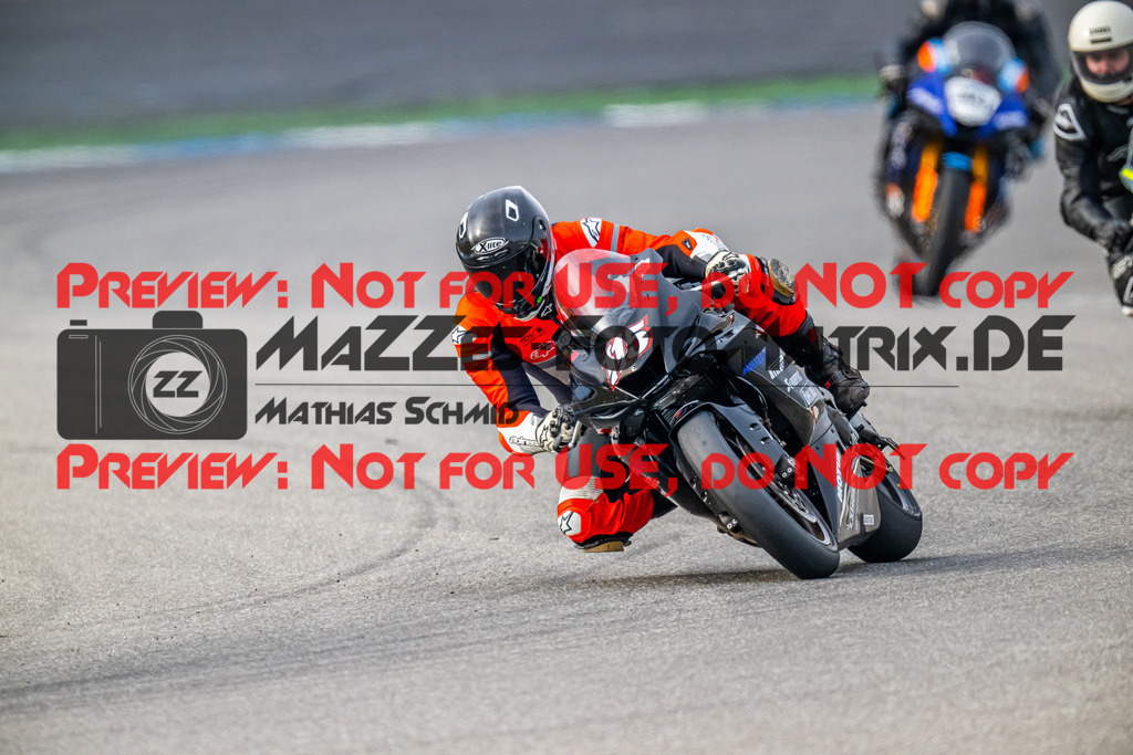 MaZZes_FotoMatrix_230311_8373 | Fotograf Mathias Schmid
Sportfotograf,
Eventfotograf,
Hochzeitsfotograf,
Portraitfotograf