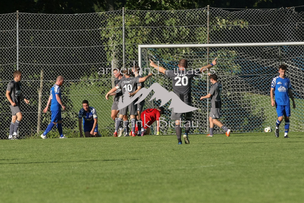 993T1773 | Medien- Sport- Entertainmentfotos