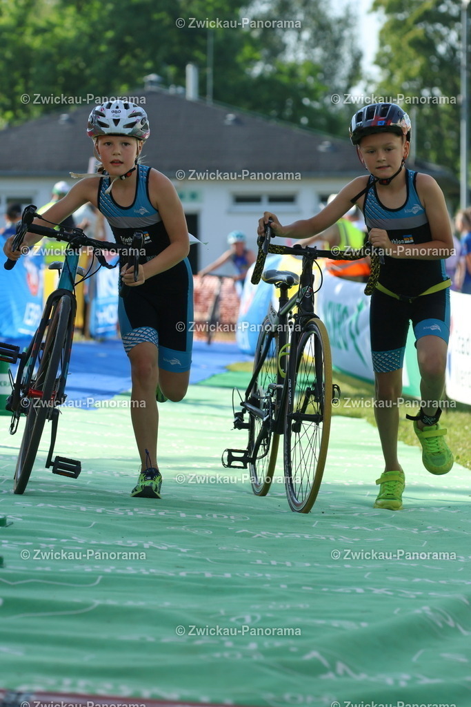 Tag 1 Rad Klein-045 | Urban. Natur. Panorama. Luftbild. 
Der Bildershop für aufregende Perspektiven!
Für Deko, Wandbild und Kalender!
Wir bringen LED-Bilder zum Leuchten!
