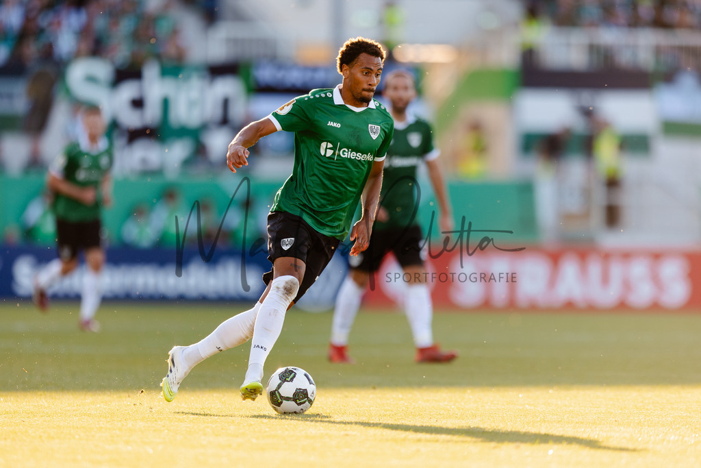 DFB-Pokal 2025/2026, 1. Runde: SC Preußen Münster - Hertha BSC Berlin | Münster, 18.08.2025: DFB-Pokal 2025/2026, 1. Runde, SC Preußen Münster gegen Hertha BSC Berlin im LVM-Preußenstadion in Münster.(Foto: sportfotografie.ms | Markus Paletta) - Realisiert mit Pictrs.com