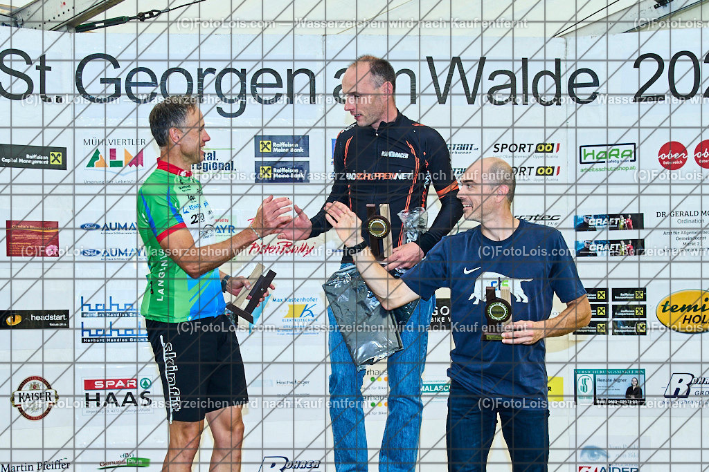 ALP7985_GRANITBEISSER_Siegerehrung_Extreme | (C)FotoLois.com, Alois Spandl, 28. GRANITBEISSER Mountainbike-Marathon in St. Georgen am Walde, Sa 3. Sept. 2022.