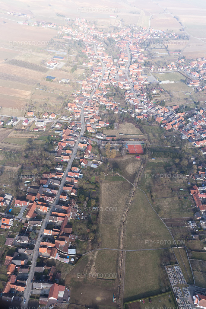 Aerial view: View of the town in Seebach in the state Bas-Rhin, France.Photo: IMG_096911.jpg taken on 02/19/2017 by Werner Riehm/FLY-FOTO.comResolution of the original: 3648 x 5472 px