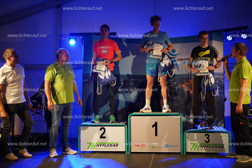 FSC00481 | Lichterlauf  - Realisiert mit Pictrs.com