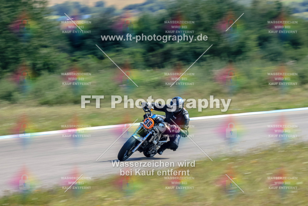 056-4020 | Hier findet Ihr Bilder von Touristenfahrten auf der Nürburgring Nordschleife oder von anderen Veranstaltungen die ich besucht habe. Viel Spass beim Durch Schauen 