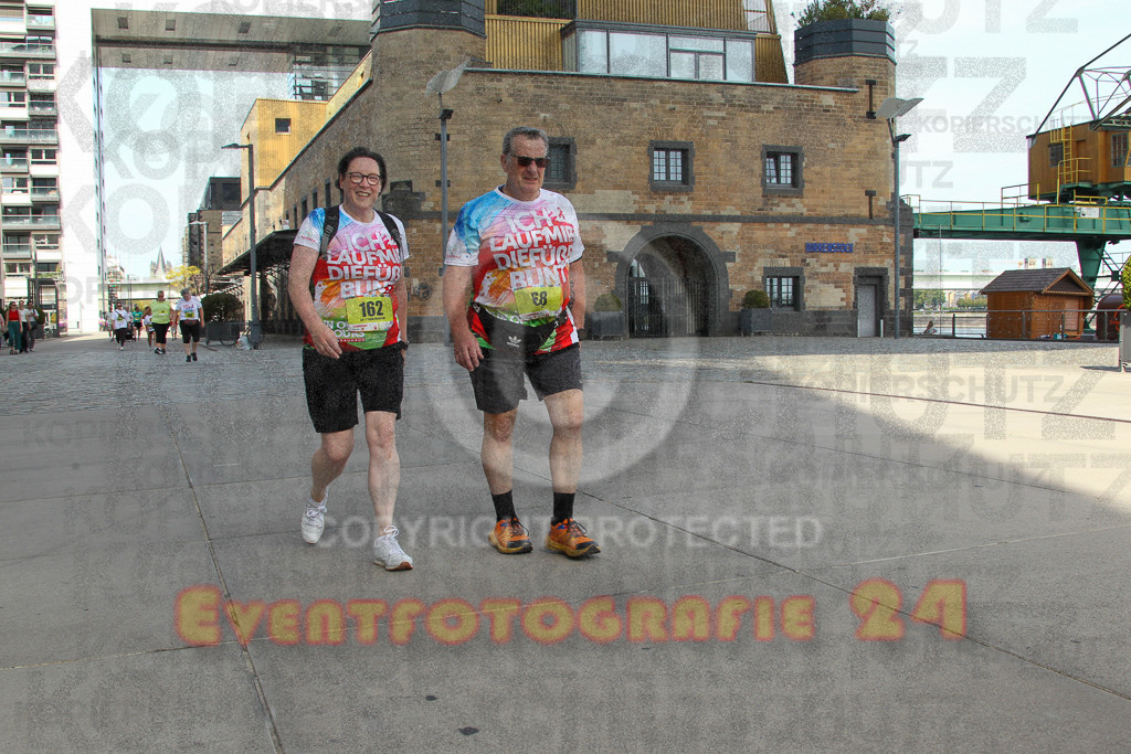250920_1351_EV4_6807 | Sportfotografie im Rhein-Sieg Kreis, Köln, Bonn, NRW, Rheinland Pfalz, Hessen, etc. Unser Tätigkeitsfeld umfasst den Laufsport vom Volkslauf über den Marathon, Duathlon, Triathon bis zum Ultralauf wie Kölnpfad Ultra oder Schindertrail.