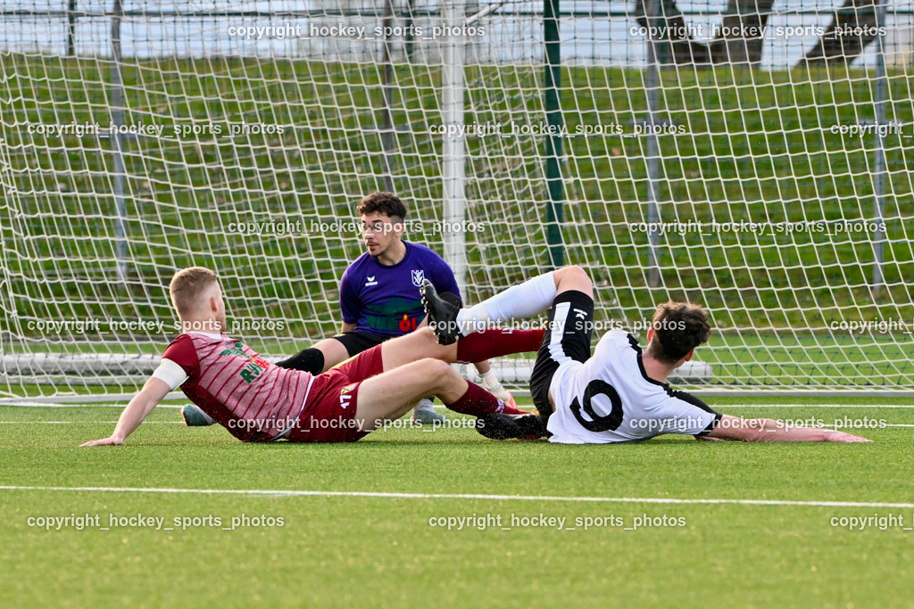 SV Spittal vs. VST Völkermarkt 5.4.2024 | #17 Daniel Ulrich Primusch VST Völkermarkt, #22 Philip Luschin VST Völkermarkt, #9 Samuel Müllmann SV Spittal, SV Spittal vs. VST Völkermarkt 5.4.2024, SV Spittal vs. VST Völkermarkt am 05.04.2024 in Spittal an der Drau (Goldeck Stadion), Austria, (Photo by Bernd Stefan)