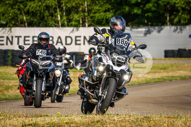 0888-260530DCB-006_888 | Deine Full-Service-Agentur für ✔️Videoproduktionen und ✔️Motorsportfotografie Jetzt Angebot anfragen!