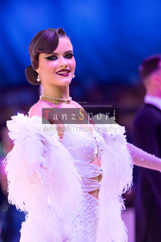 20241215_WDSF_Open_Youth_Std-Riga-9672 | Tanzsportbilder, Standardtanz, Lateintanz, WDSF, DTV, LTVB, dancecomp, goc, hessen tanzt, blaues band der spree, walzer, tango, wiener walzer, slowfox, quickstepp, samba, rumba, cha-cha-cha, paso doble. jive, hd-kroft photography, turniertanzsport