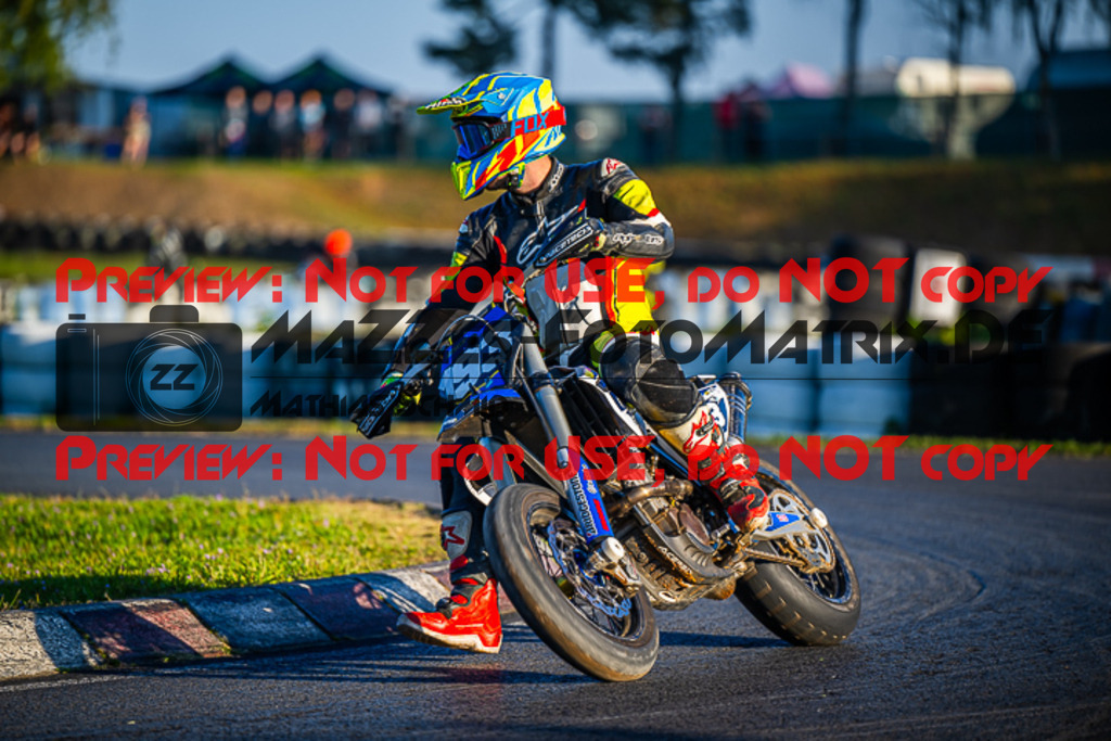 MaZZes_FotoMatrix_230916_3350 | S4