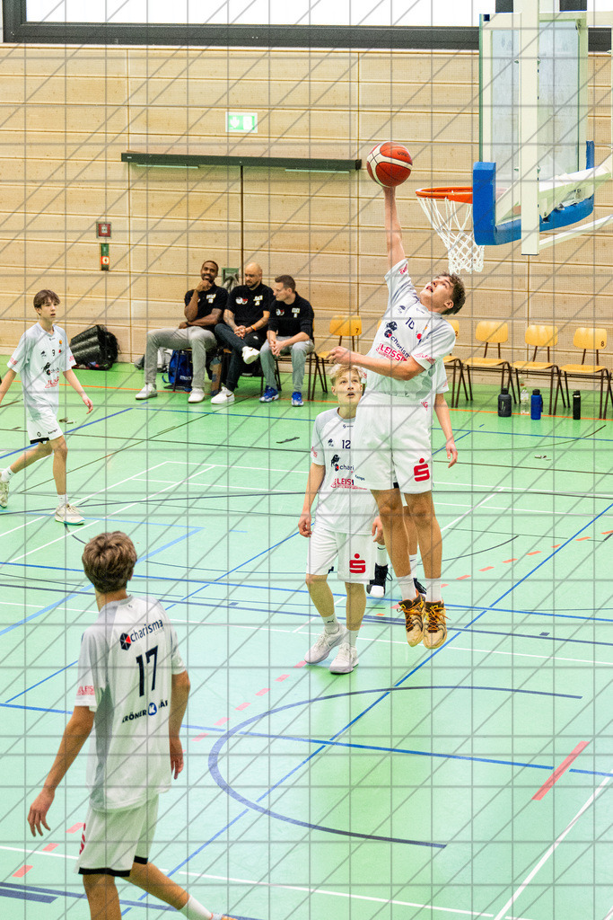 JBBL 24/25 | 27.10.2024 | Charisma Young Bulls vs. BBA Hagen | JBBL 24/25 | 27.10.2024 | Charisma Young Bulls vs. BBA Hagen - - - - - CREDIT, www.bullenfotos.de, Martin König, Hörner Weg 40, D-49078 Osnabrück, +4917663732967, Nutzung und Weitergabe nur zu den vereinbarten Zwecken. Presseanfragen an Urheber. Alle Rechte beim Urheber. - - - - - - Realisiert mit Pictrs.com