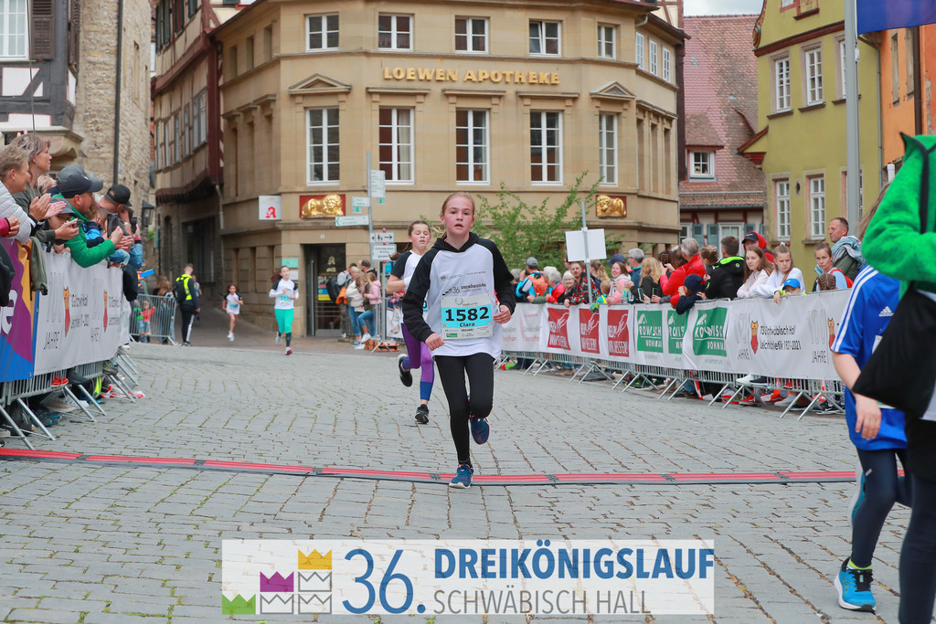 Stadtwerke Schüler und Jugendlauf 1,7km | 3koenigslauf 2022 Stadtwerke Schüler und Jugenlauf 1,7km - Realisiert mit Pictrs.com