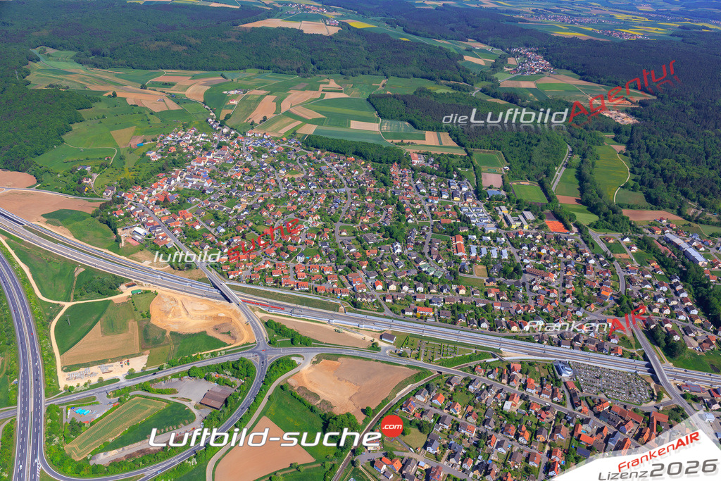 Das Luftbild der Stadt Breitenguessbach wurde 2018 vom Flugzeug heraus erstellt (keine Drohne) Aufnahmehöhe ca.400 Meter- hohe Auflösung für beste Druck-Qualität