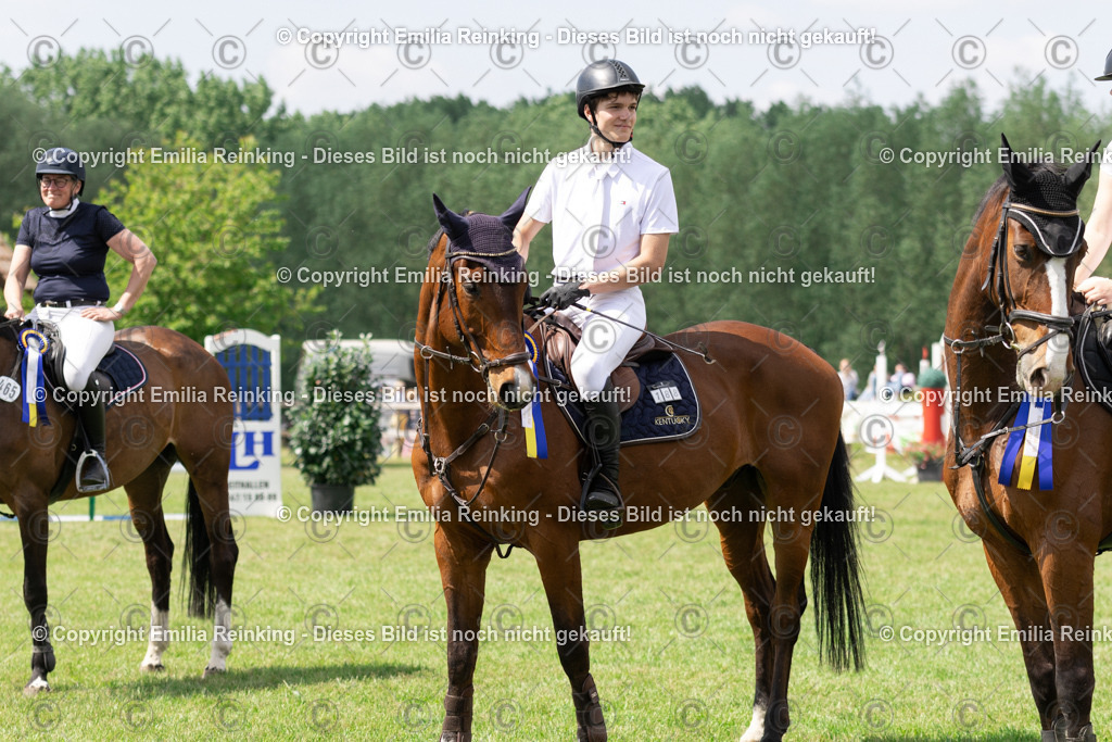 CL5A3679 | Emilia Reinking Fotografie - Realisiert mit Pictrs.com