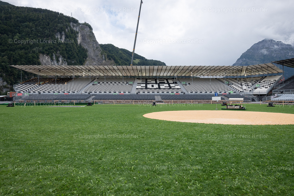 Schwingen -  ESAF Freitag Festumzug 2025 | Mollis, 29.8.25, Schwingen - ESAF Freitag Festplatz.