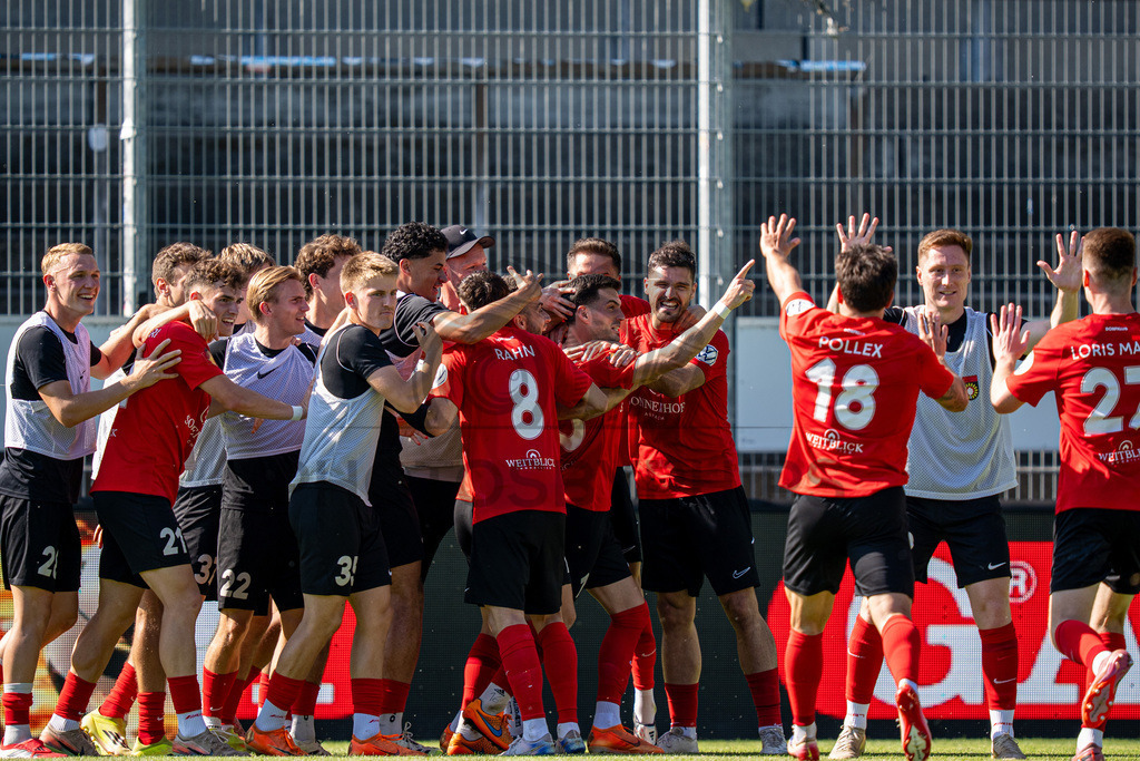 Stuttgarter Kickers vs. SG Sonnenhof Großaspach, Fussball, WFV-Pokal, Finale, 23.05.2026 | Mert Tasdelen (SG Sonnenhof Großaspach, #10) jubelt mit seinem Team nach dem Treffer zum 1:3,Stuttgarter Kickers vs. SG Sonnenhof Großaspach, Fussball, WFV-Pokal, Finale, 23.05.2026