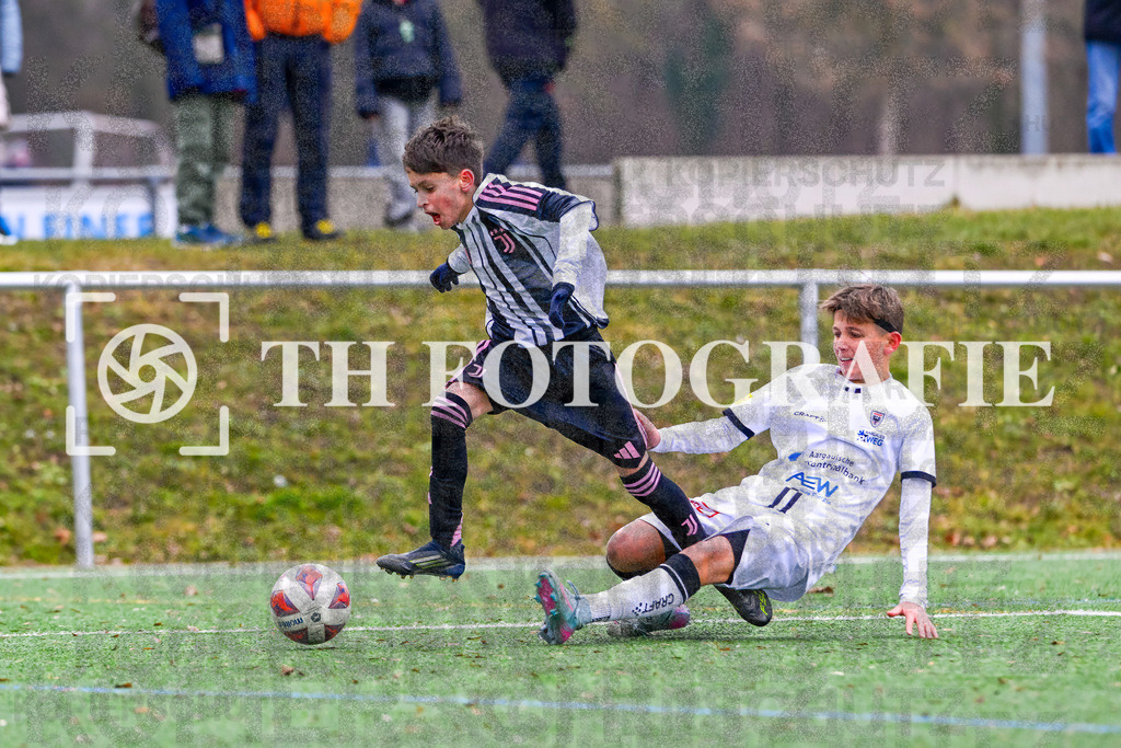 GER, Juventus - FC Aarau,  Fussball, PS-Immo-Cup 2026,U13 Feldturnier, 18.01.2026 | Juventus, FCA