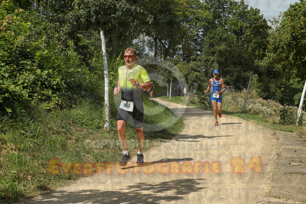 250824_1333_EX1_2819 | Sportfotografie im Rhein-Sieg Kreis, Köln, Bonn, NRW, Rheinland Pfalz, Hessen, etc. Unser Tätigkeitsfeld umfasst den Laufsport vom Volkslauf über den Marathon, Duathlon, Triathon bis zum Ultralauf wie Kölnpfad Ultra oder Schindertrail.