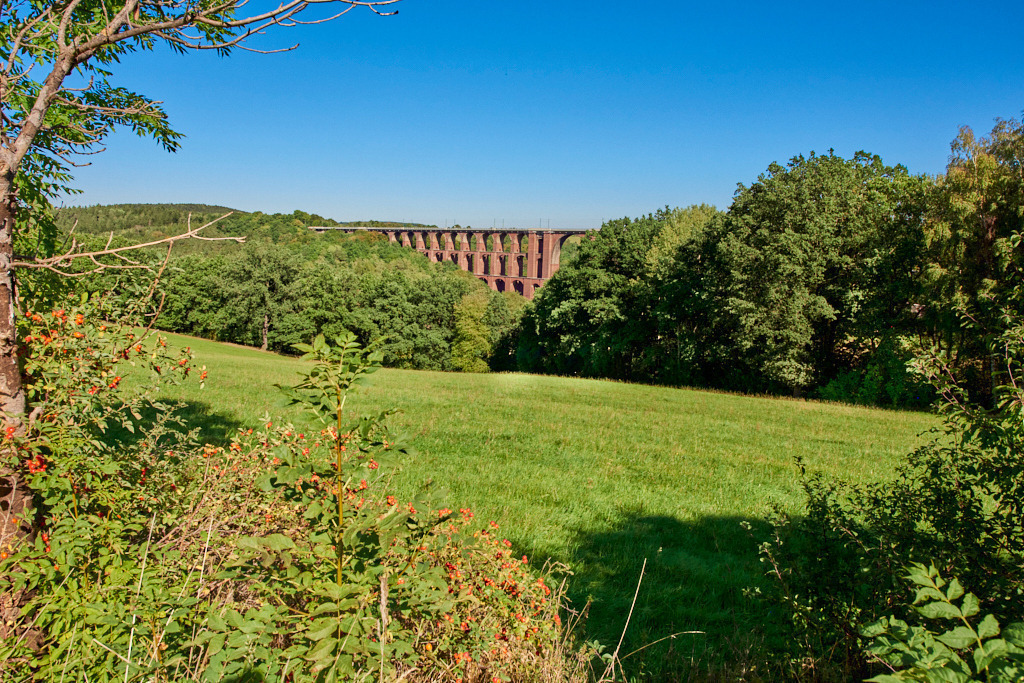 Die Göltzschtalbrücke von Westen aus gesehen 02 | Bedeutsame Landschaften Deutschlands - Realisiert mit Pictrs.com