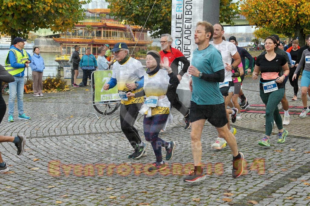 241020_0921_EX1_7014 | Sportfotografie im Rhein-Sieg Kreis, Köln, Bonn, NRW, Rheinland Pfalz, Hessen, etc. Unser Tätigkeitsfeld umfasst den Laufsport vom Volkslauf über den Marathon, Duathlon, Triathon bis zum Ultralauf wie Kölnpfad Ultra oder Schindertrail.
