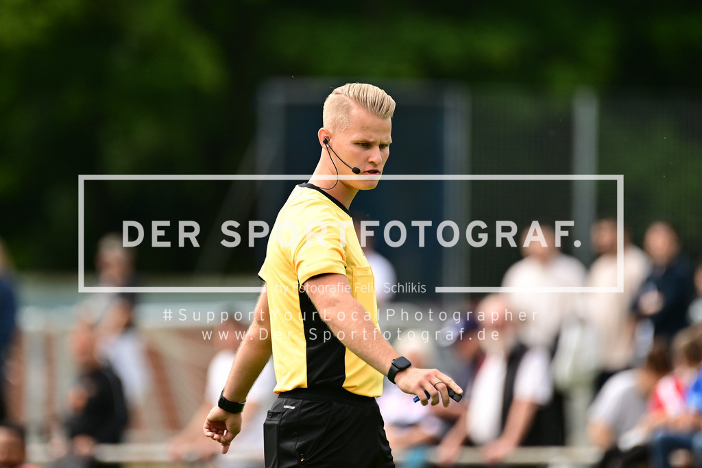 Fußball I Herren I Saison 2025-2026 I Oberliga I 1. Spieltag I HT16 - Nikola Tesla I 02154 | Der Sportfotograf. - Realized with Pictrs.com