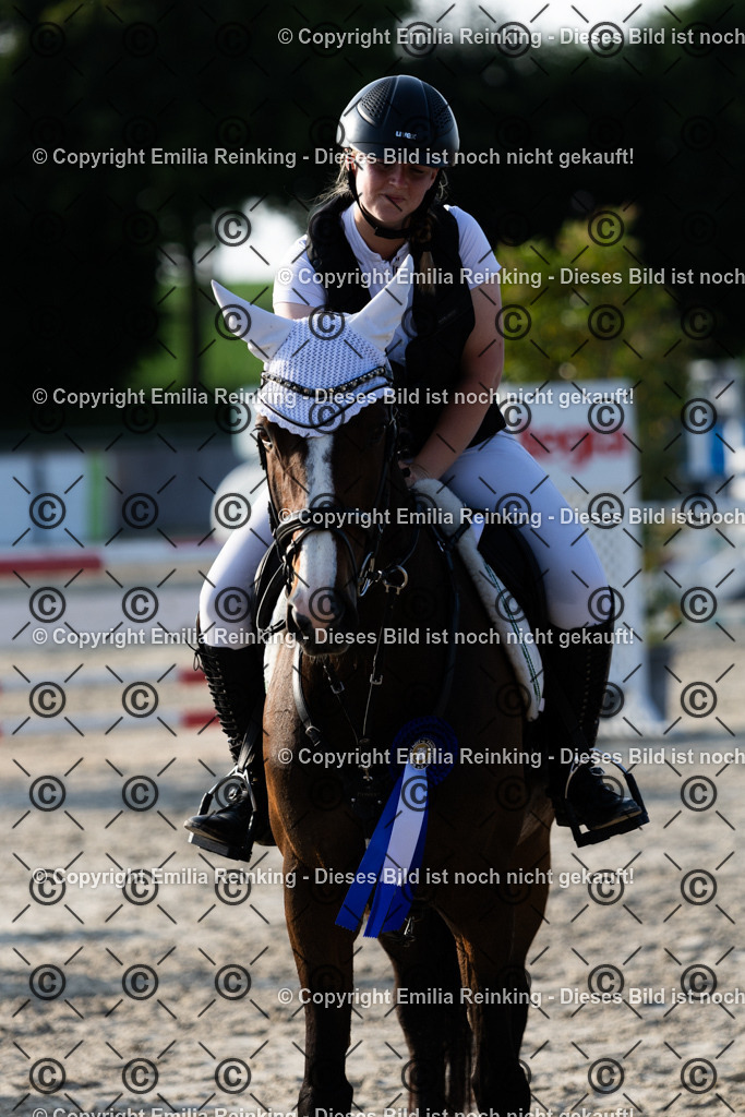 CL5A1524 | Emilia Reinking Fotografie - Realisiert mit Pictrs.com