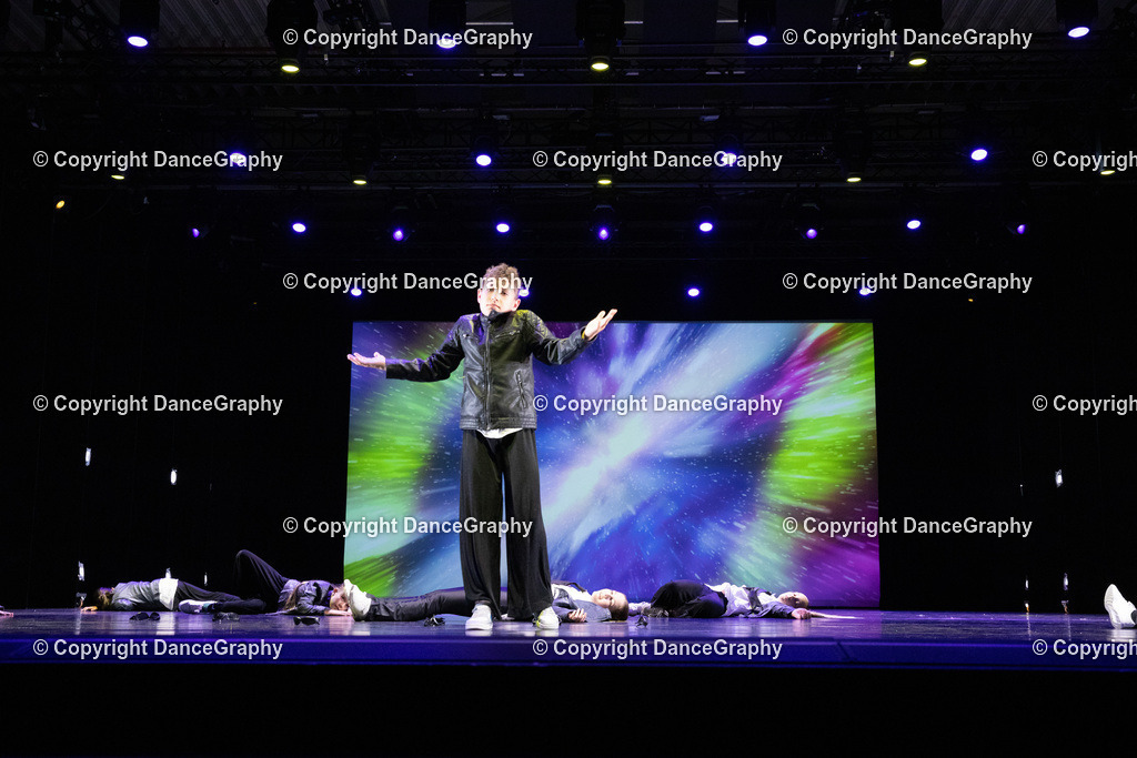 GPHY6429 | DanceGraphy - Realisiert mit Pictrs.com