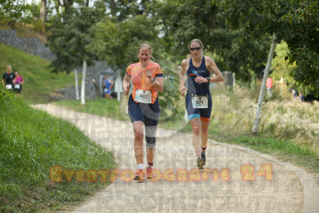 250824_1409_EX1_5211 | Sportfotografie im Rhein-Sieg Kreis, Köln, Bonn, NRW, Rheinland Pfalz, Hessen, etc. Unser Tätigkeitsfeld umfasst den Laufsport vom Volkslauf über den Marathon, Duathlon, Triathon bis zum Ultralauf wie Kölnpfad Ultra oder Schindertrail.