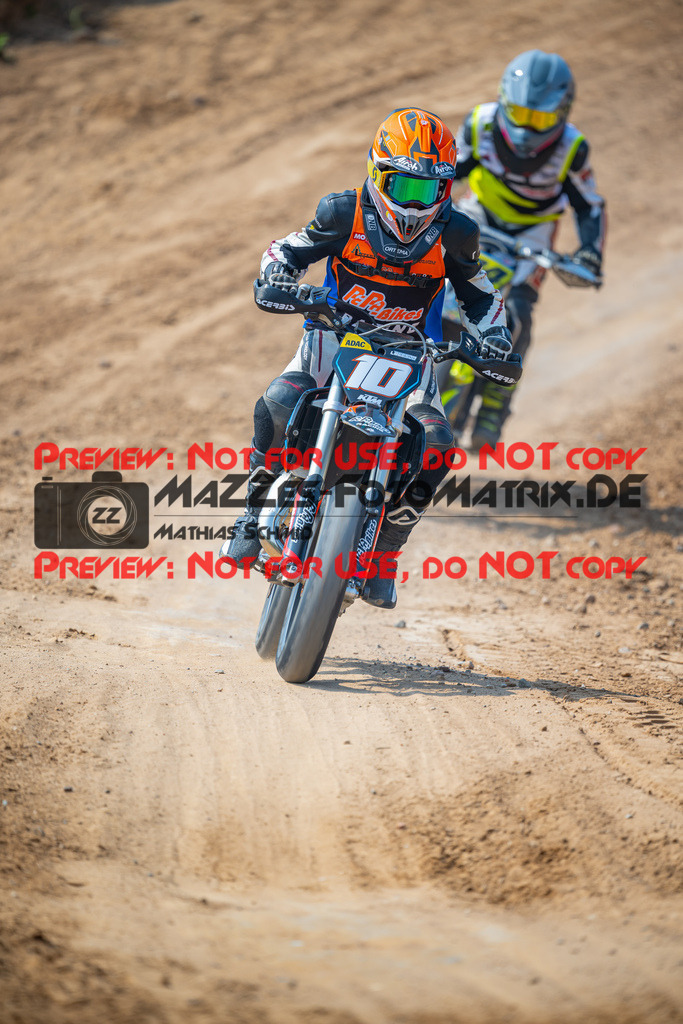 MaZZes-Fotomatrix-20260816-615340 | ROOKIES