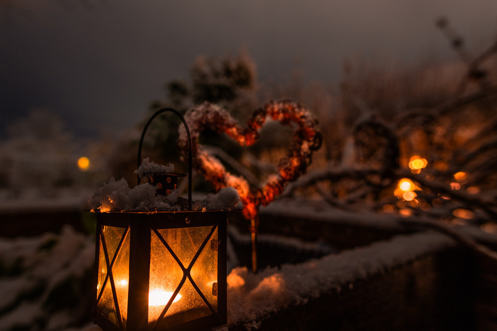 lichter-30 | <div id="allefotografen-seal-verified-green"></div><script src="https://www.allefotografen.de/956728/seal-verified-green/seal.js" async="async"></script> - Realisiert mit Pictrs.com