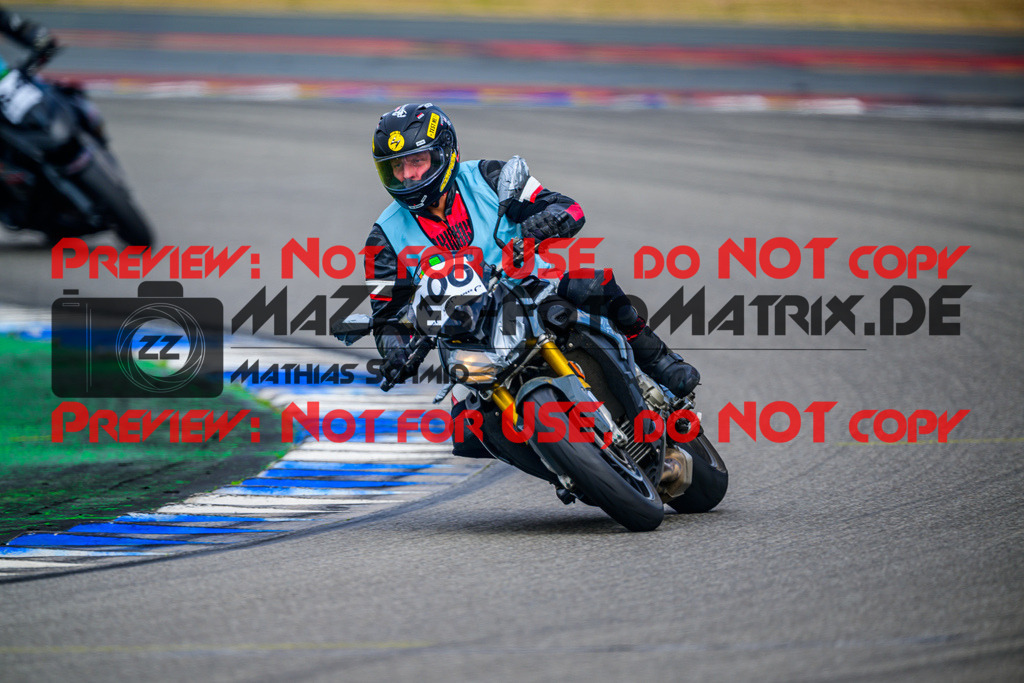 MaZZes_Fotomatrix_20250609_6007705_0812-3 | INST