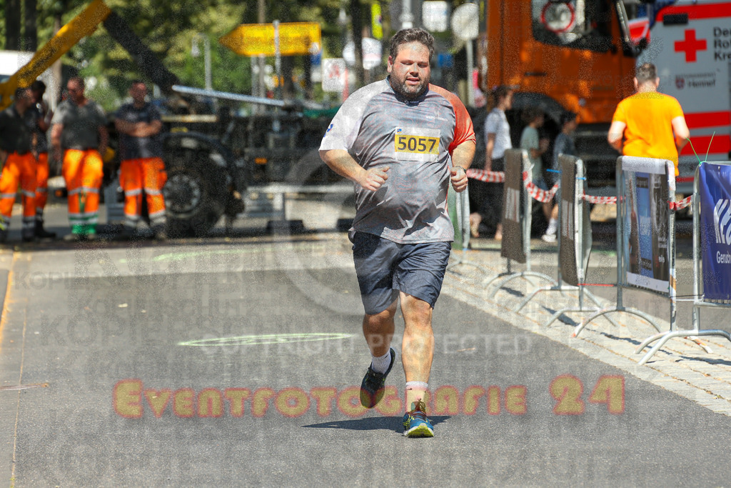250621_1056_EX1_3157 | Sportfotografie im Rhein-Sieg Kreis, Köln, Bonn, NRW, Rheinland Pfalz, Hessen, etc. Unser Tätigkeitsfeld umfasst den Laufsport vom Volkslauf über den Marathon, Duathlon, Triathon bis zum Ultralauf wie Kölnpfad Ultra oder Schindertrail.
