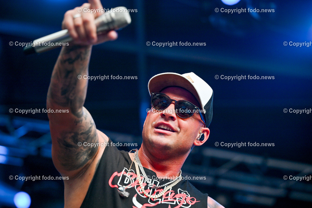 Posthof_ Pietro Lombardi_ 22.06.2023-22 | 22.06.2023, Linz, AUT, Posthof, Open Air Konzert Pietro Lombardi, im Bild Pietro Lombardi 