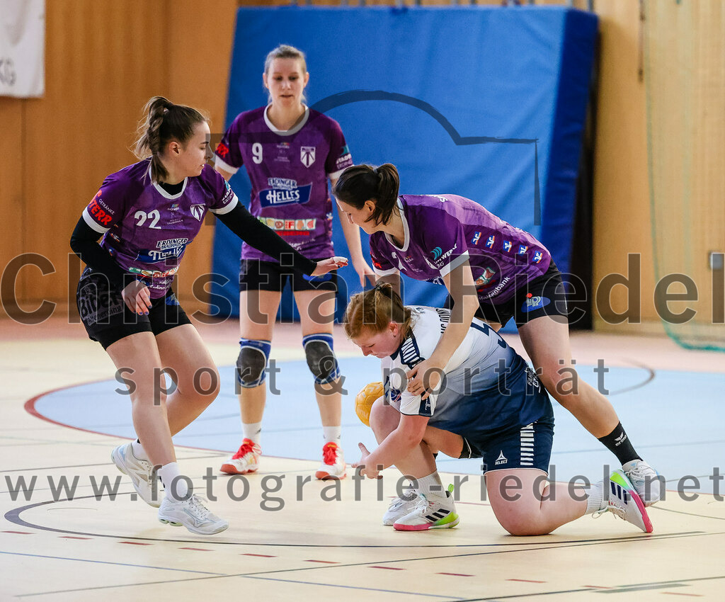 2023-12-16_113_SpVgg_Altenerding_gegen_HC_Donau-Paar_II | Erding, Deutschland, 16.12.2023:
Handball, Bezirksoberliga Frauen Altbayern 2023 / 2024, 10. Spieltag, SpVgg Altenerding gegen HC Donau/Paar II, Endergebnis: 22:22

Foto: Christian Riedel / fotografie-riedel.net