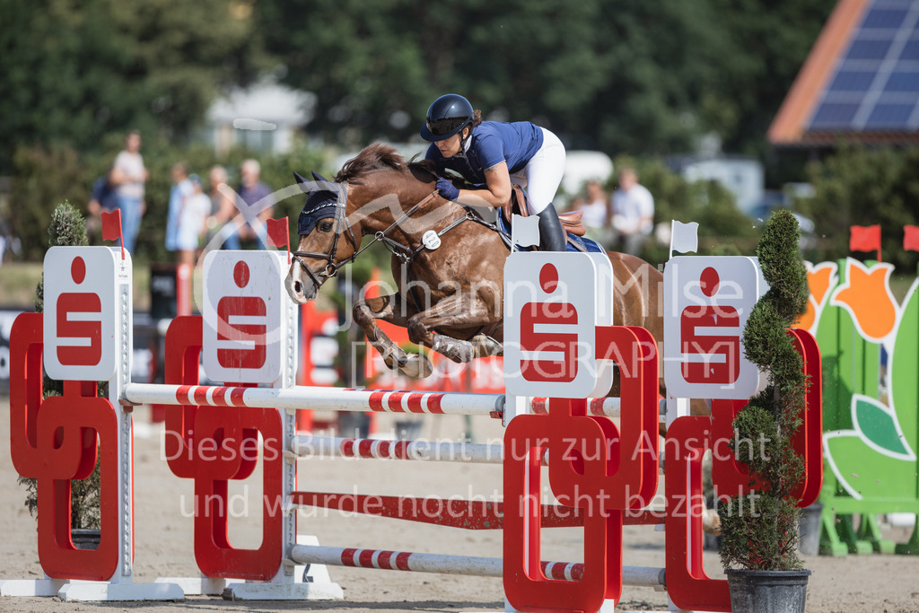 230624_PfSpTa_L-Spr-362 | Deine schönsten Turniermomente als professionelle Fotos! Entdecke hochwertige Pferdesport-Fotografie im Online-Shop. Jetzt Fotos finden & bestellen!