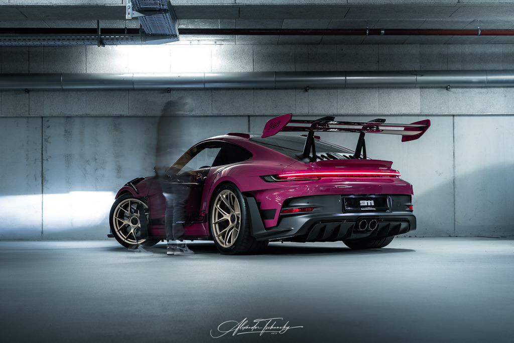 911 GT3 RS Sternrubin Neo | Entdecken Sie die faszinierende Welt von Alexander Tschuncky Arts: Kreative Fotografie, atemberaubende Automobilkunst und hochwertiger Bilderdruck. Lassen Sie sich inspirieren! - Realisiert mit Pictrs.com
