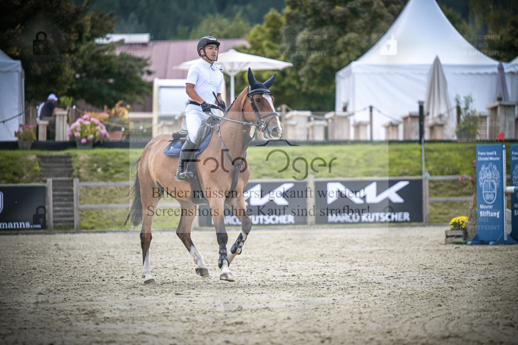 DOS_6871 | Entdecke hochwertige Reitturnierfotos von Foto Oger. Professionell, emotional und authentisch – jetzt Lieblingsmomente im Shop bestellen. - Realisiert mit Pictrs.com