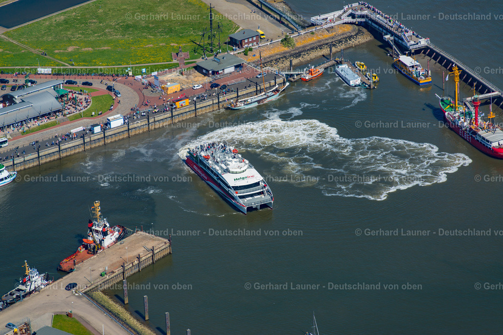 3800985 | Helgolandfähre an der Alten Liebe, Cuxhaven
