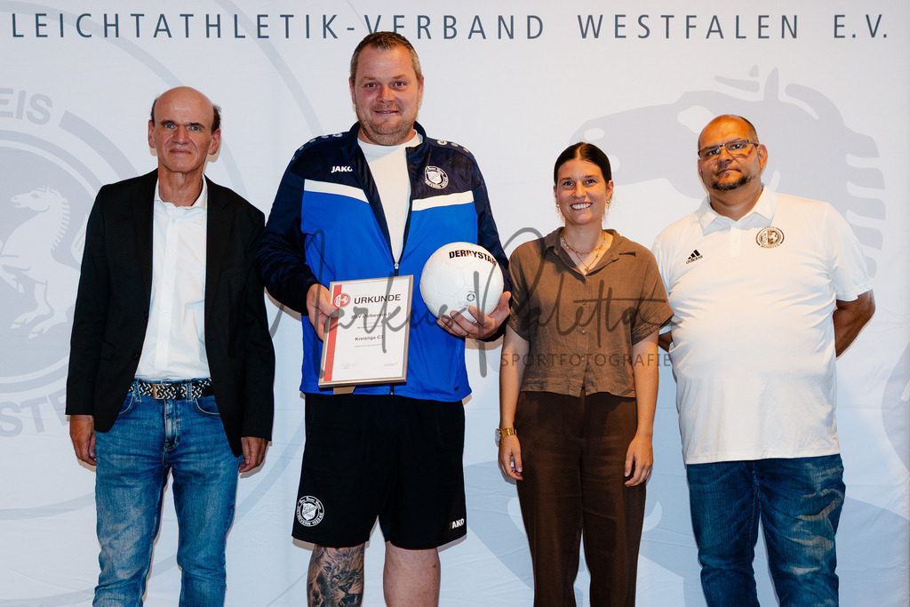 20260702-kreisfußballkonferenz-0076 | Das ist die Fotodatenbank für authentische Sportfotografie aus Münster: Markus Paletta fotografiert Teams, Sportler:innen, Kinder, Events & Unternehmen. - Realisiert mit Pictrs.com