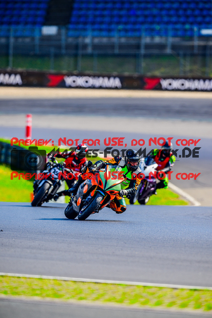 MaZZes_FotoMatrix_240717_6007705_2-310 | INST