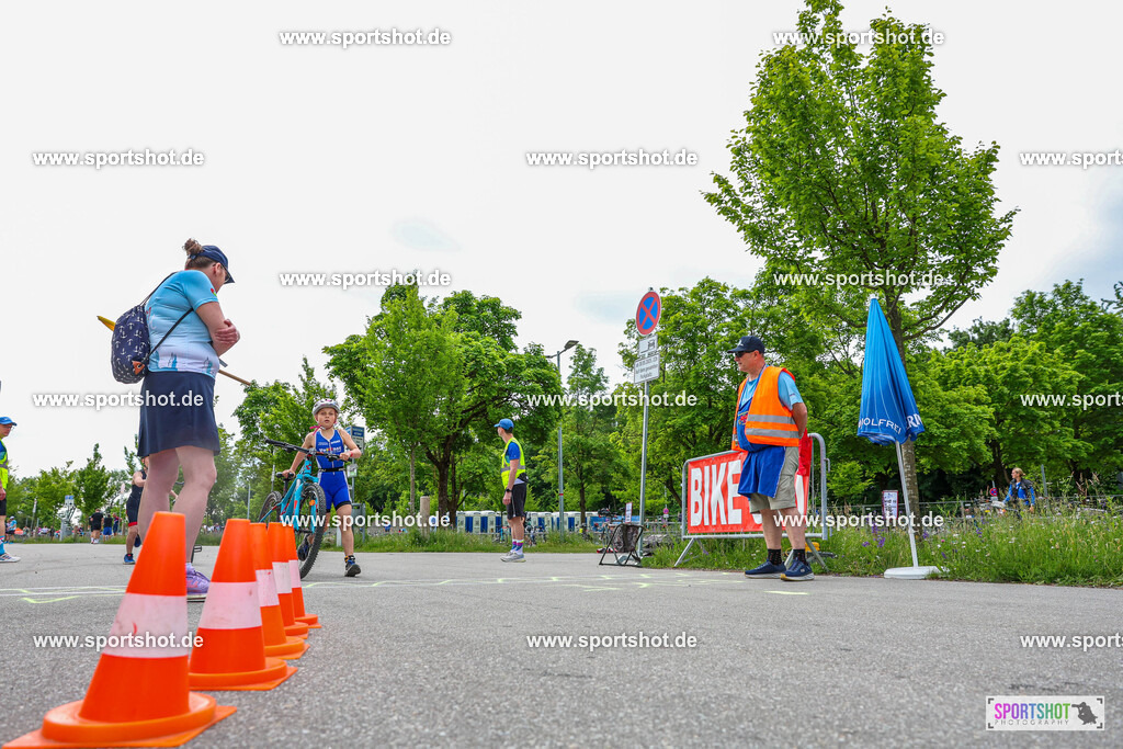 995A0697 | Stadttriathlon Erding 2025. #yourpictrs #sportshot_your_pictrs @Sportshotphotography #stadttriathlonerding Copyright: www.sportshot.de