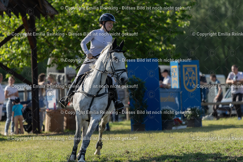 CL5A5891 | Emilia Reinking Fotografie - Realisiert mit Pictrs.com