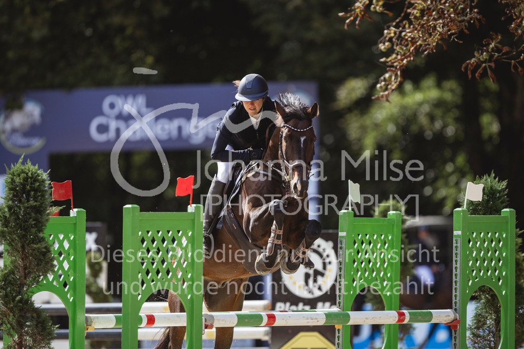 240914_OWLCh_AmateurS-407 | Deine schönsten Turniermomente als professionelle Fotos! Entdecke hochwertige Pferdesport-Fotografie im Online-Shop. Jetzt Fotos finden & bestellen!