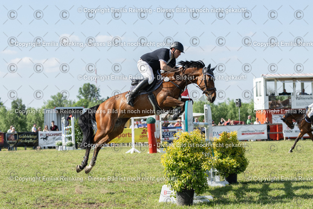 CL5A5386 | Emilia Reinking Fotografie - Realisiert mit Pictrs.com