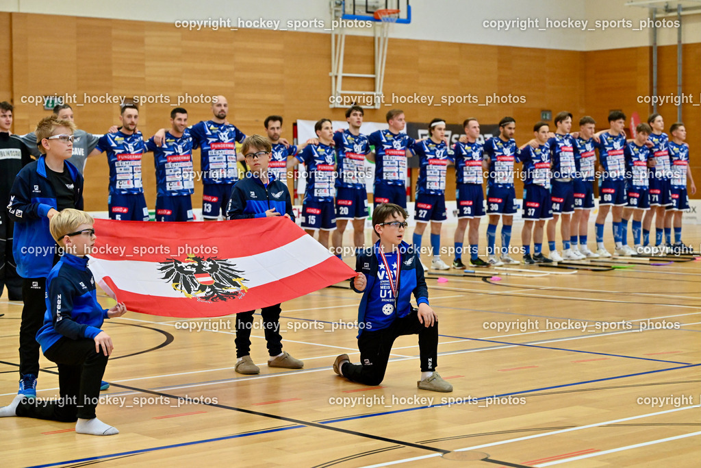 VSV Unihockey vs. Wiener Floorball Verein | Bundeshymne VSV Unihockey Mannschaft, VSV Unihockey vs. Wiener Floorball Verein, VSV Unihockey vs. Wiener Floorball Verein am 18.05.2025 in Villach (Ballspielhalle St. Martin), Austria, (Photo by Bernd Stefan)