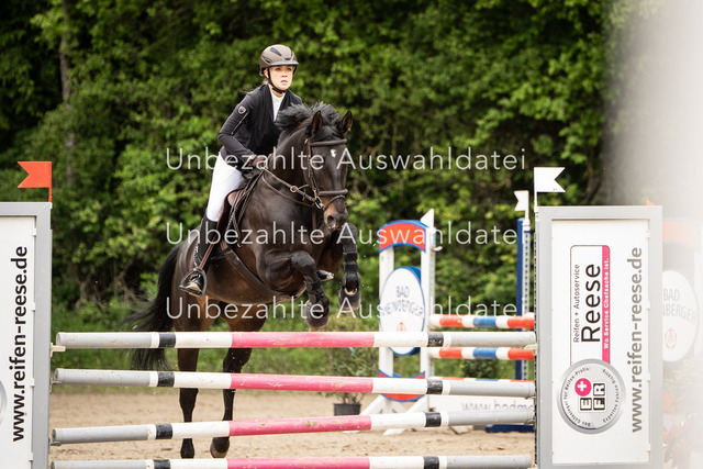 Bad_Meinberg_00076 | saradresslerfotografie - Realisiert mit Pictrs.com