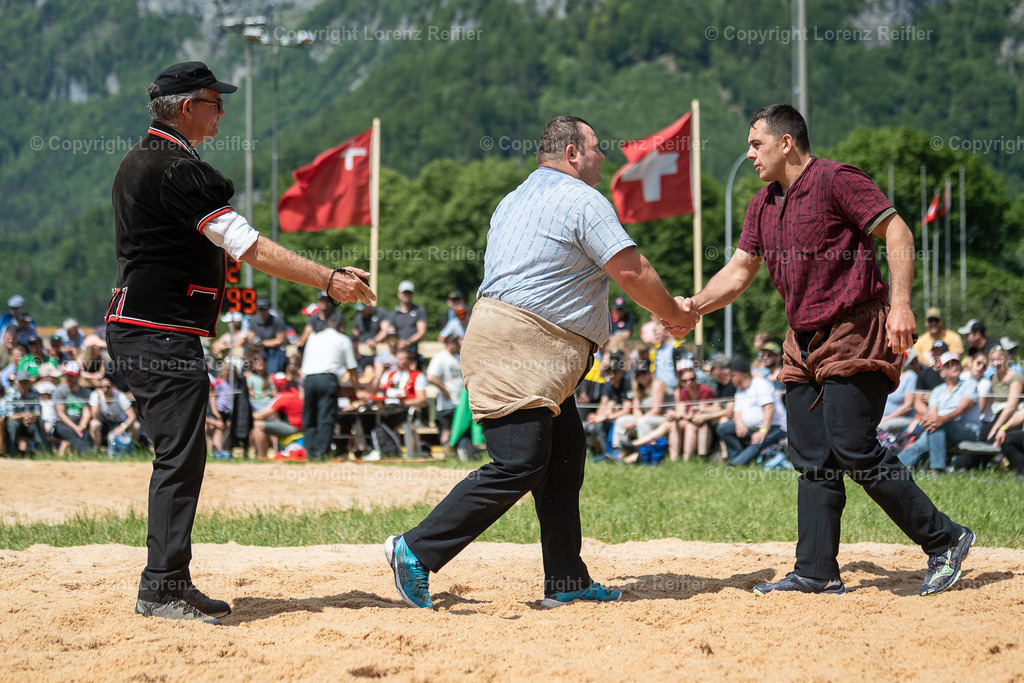 Schwingen -  Glarner Bündner 2024 | Glarus, 20.5.24, Schwingen - Glarner Bündner.