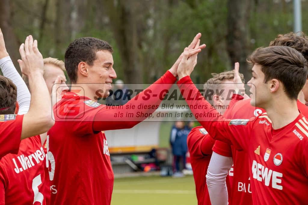 SFE_20240316_0023 | Köln, Deutschland, 16.03.2024:  in Aktion waehrend des Spiels der Feldhockey 1. Bundesliga Herren zwischen Rot-Weiss Köln - Mannheimer HC im KTHC Stadion Rot-Weiss Köln Tennis and Hockey Club am 16.03.2024 in Köln, Deutschland. (Foto von Stephan Fehrmann)

Köln, Germany, 16.03.2024:  in action during the game of Feldhockey 1. Bundesliga Herren between Rot-Weiss Köln - Mannheimer HC in KTHC Stadion Rot-Weiss Köln Tennis and Hockey Club at 16.03.2024 in Köln, Deutschland. (Foto von Stephan Fehrmann)