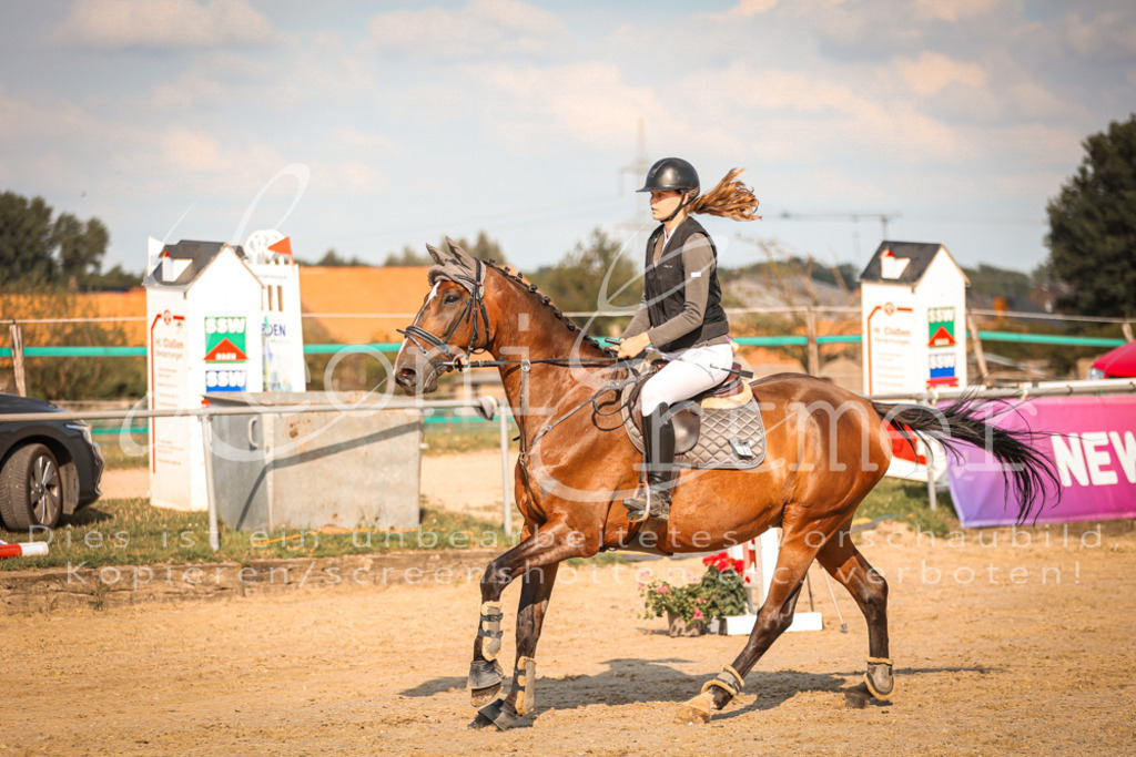 01.FrSpE00266 | Leoni Ertmer Photography - Realisiert mit Pictrs.com