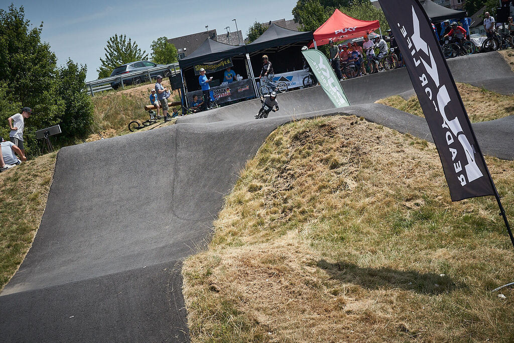 202506251-04 PM25 111@sebastiankopp | German Pumptrack Series - Realisiert mit Pictrs.com
